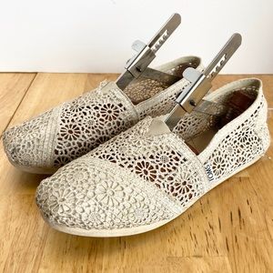 Womens Classic Crochet Slip On Alpargata Toms